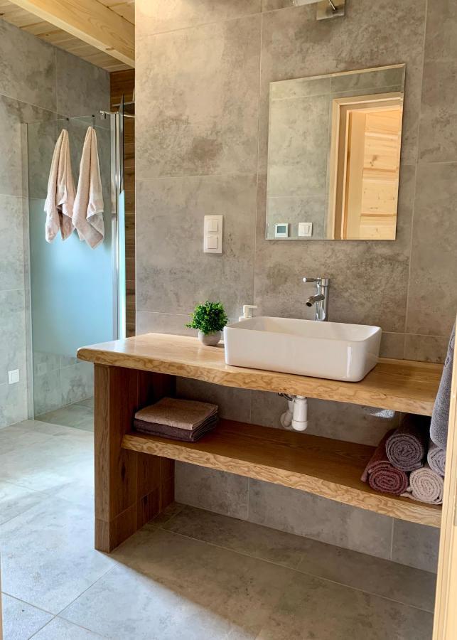 Domki Z Prywatna Sauna- Na Szlaku Milowka Ngoại thất bức ảnh